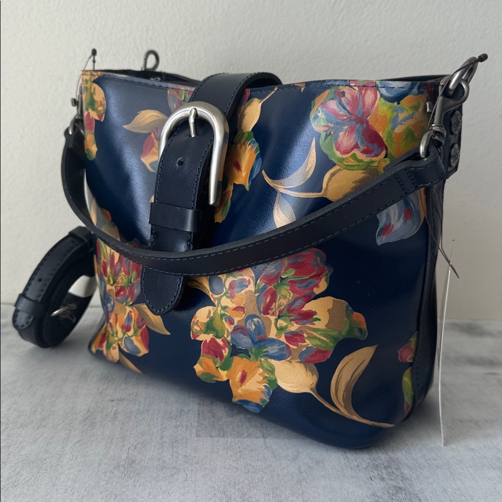 Patricia Nash Irving Bucket Crossbody Bag Distress Le Fleur Leather Black Blue - Picture 13 of 13